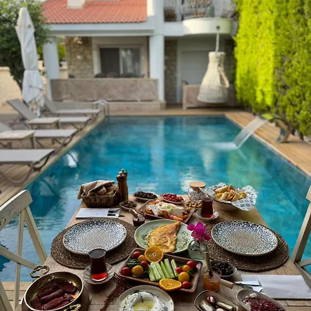 Nuriye 公寓式酒店 阿拉恰特