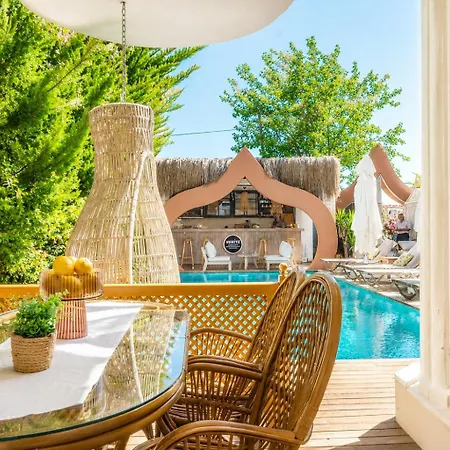 Hotel de apartamente Nuriye Alacati